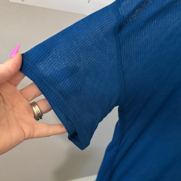 Wildfox Sheer Blue oversized puny Top - Picture 3 of 9